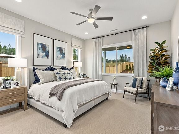 2nd image of 5831 Thornhill Avenue SW #299