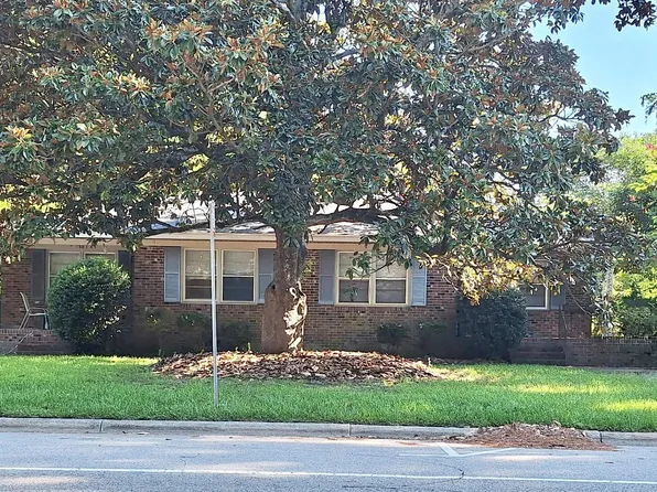 1303 E 1st St #B, Greenville, NC 27858