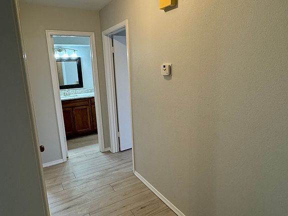 4th image of 5821 Fordham Dr