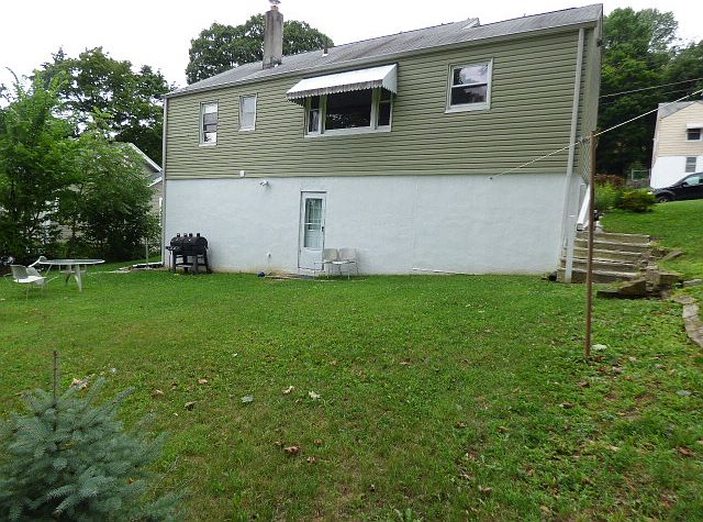 2nd image of 15 South St
