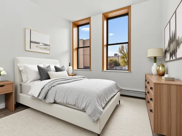 983 Manhattan Avenue image 6 of 12