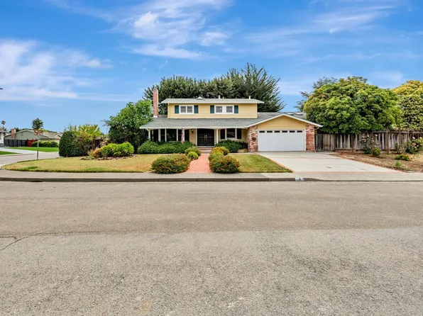 3 La Noche Court, Novato, CA 94945