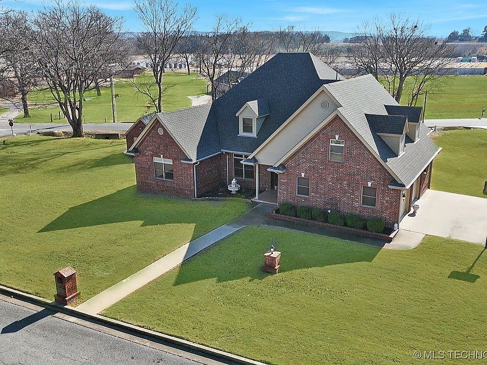 1st image of 607 Sterling Hills Dr