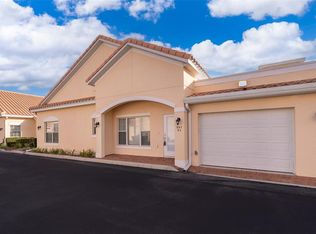251 David Walker Dr #F-1, Tavares, FL 32778