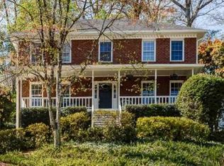 585 Calaveras Dr, Sandy Springs, GA 30350