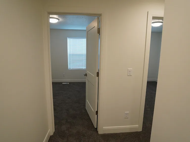 2925 S Highway 89 #11 — Photo 30