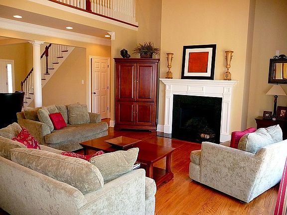 3rd image of 12641 Bayview Dr