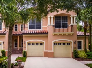 304 Camino Real Blvd, Howey In The Hills, FL 34737