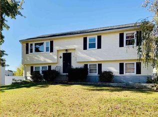506 Stockdale Cir, Rollinsford, NH 03869