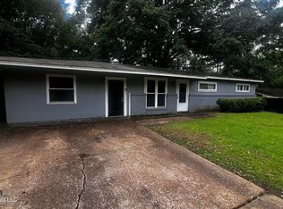 1369 Dianne Dr, Jackson, MS 39204