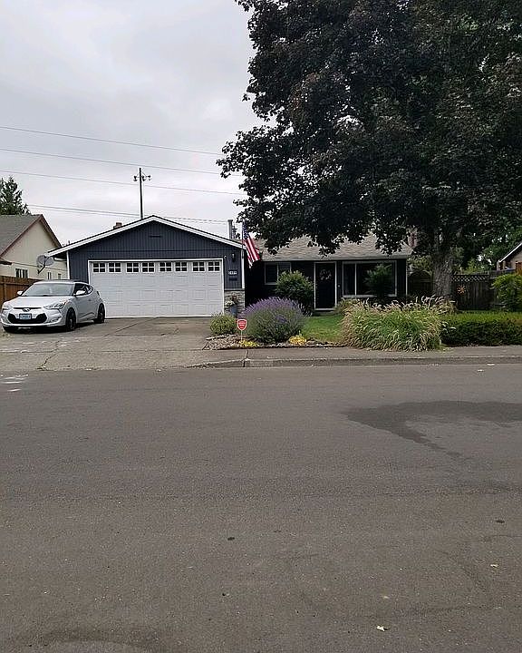 1st image of 3409 NE Olympic St