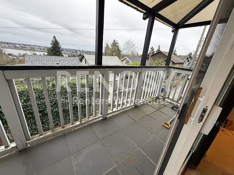 6514 Phinney Ave N #C — Photo 21