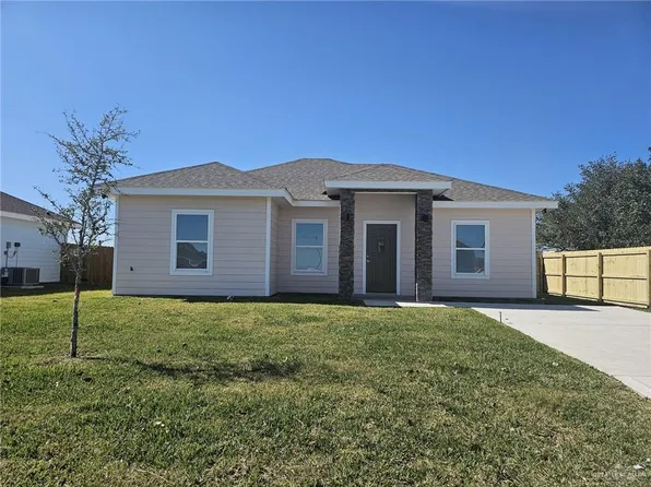2704 Rosa Dr, La Feria, TX 78559