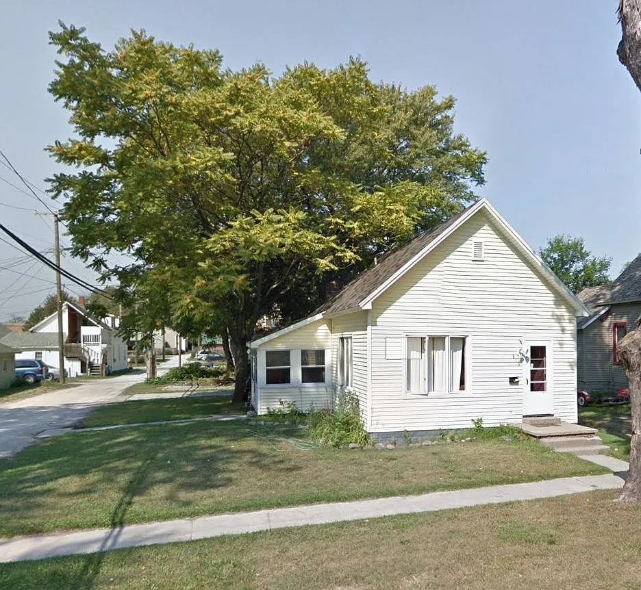 Willow St, Port Huron — Photo 1