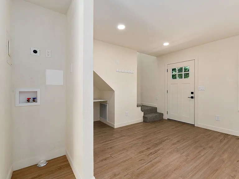 1624 Banyan Dr #2 — Photo 5