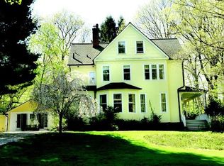 13 Lewis Rd, Irvington, NY 10533