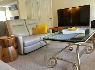 100 Rogers Ave #2, Hightstown, NJ 08520