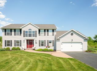 11401 Di Carlo Dr NW, Grand Rapids, MI 49534