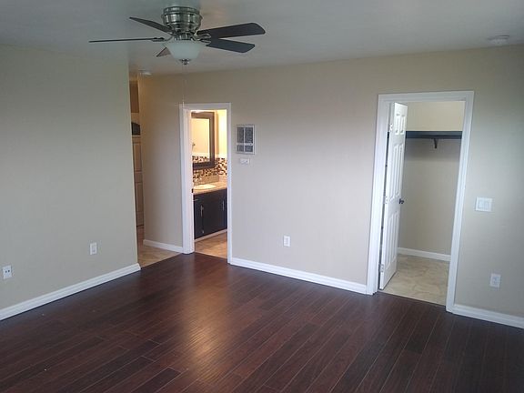 5th image of 360 Rosecrans St