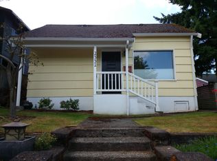 2331 N 64th St, Seattle, WA 98103