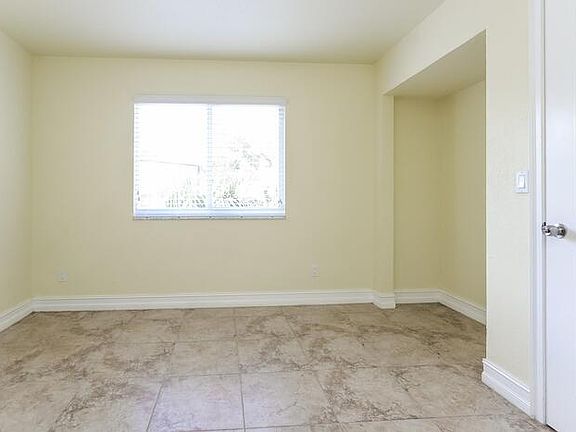 4th image of 3175 Royalston Ave