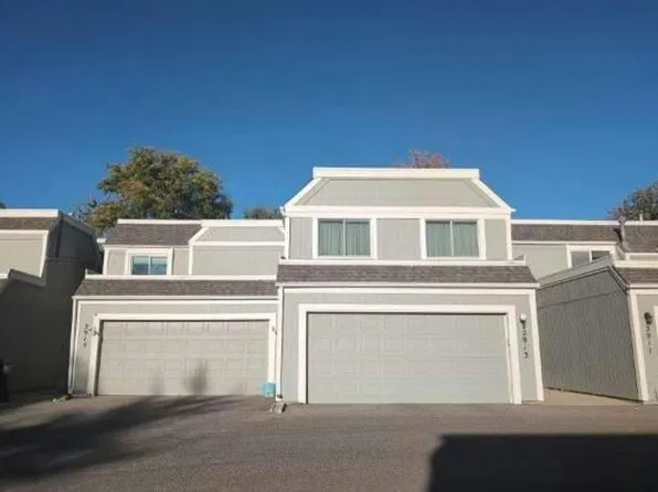 2915 S Lansing Way, Aurora, CO 80014