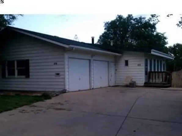 8216 5th St, Wellington, CO 80549