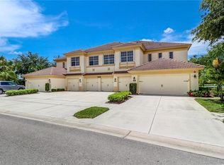 7821 Clemson St APT 101, Naples, FL 34104