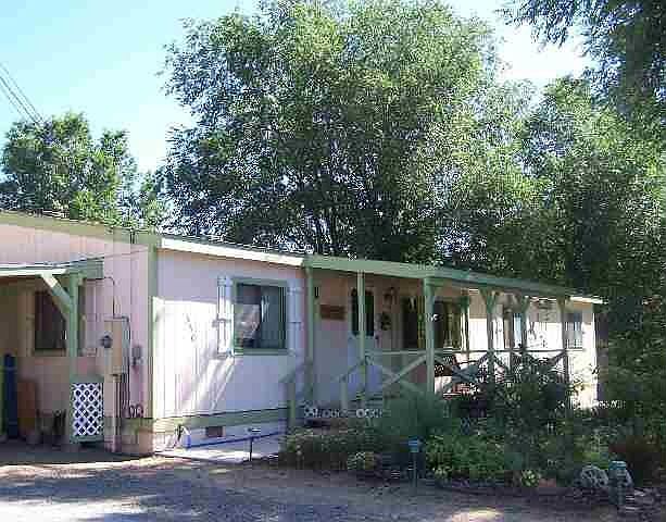 1st image of 550 Vista Ln