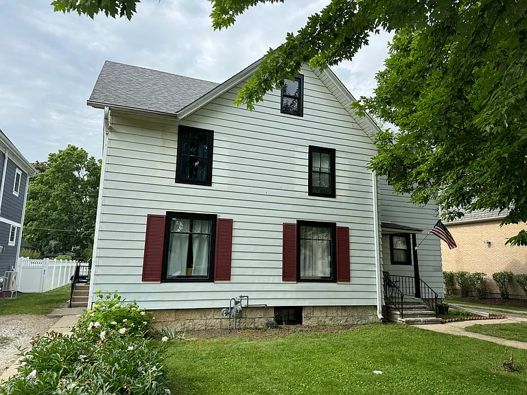 431 W Franklin Ave #2 — Photo 1
