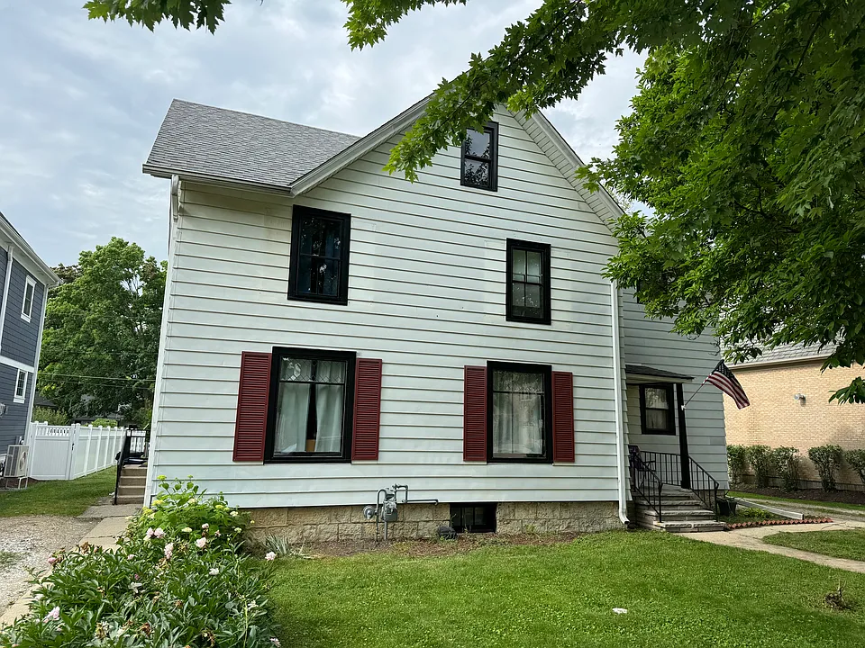 431 W Franklin Ave #2