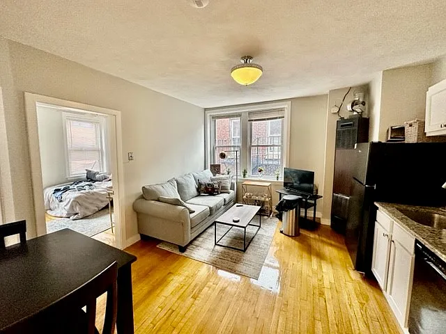 2 bed, 9999 sqft, $3,500 — Photo 3
