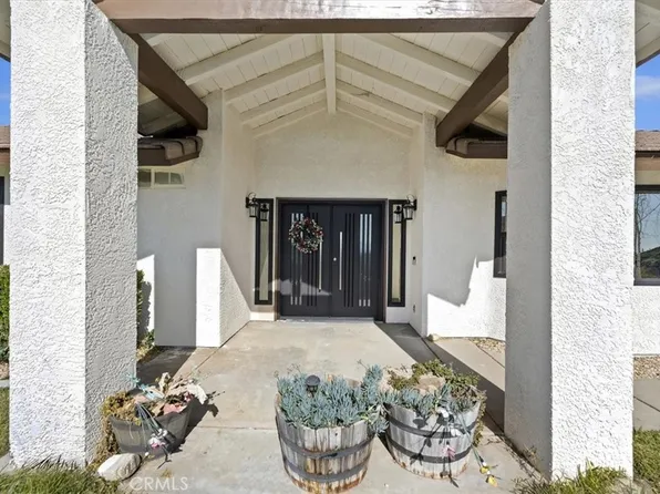 923 Devore Rd, San Bernardino, CA 92407