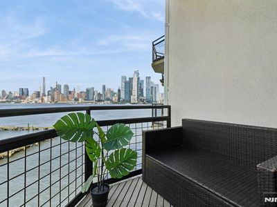600 Harbor Blvd #973/975, Weehawken, NJ, 07086