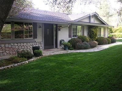 2nd image of 1900 Quartz Creek Ln