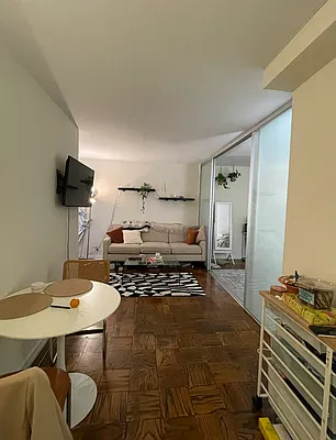 Rented by Olympia House Delaware LP | media 21