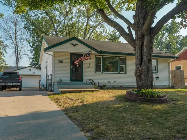 2479 E Douglas Ave, Des Moines, IA 50317