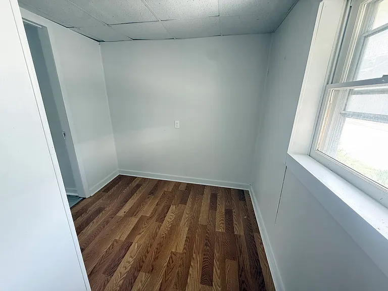 754 N Sharpsville Ave — Photo 5
