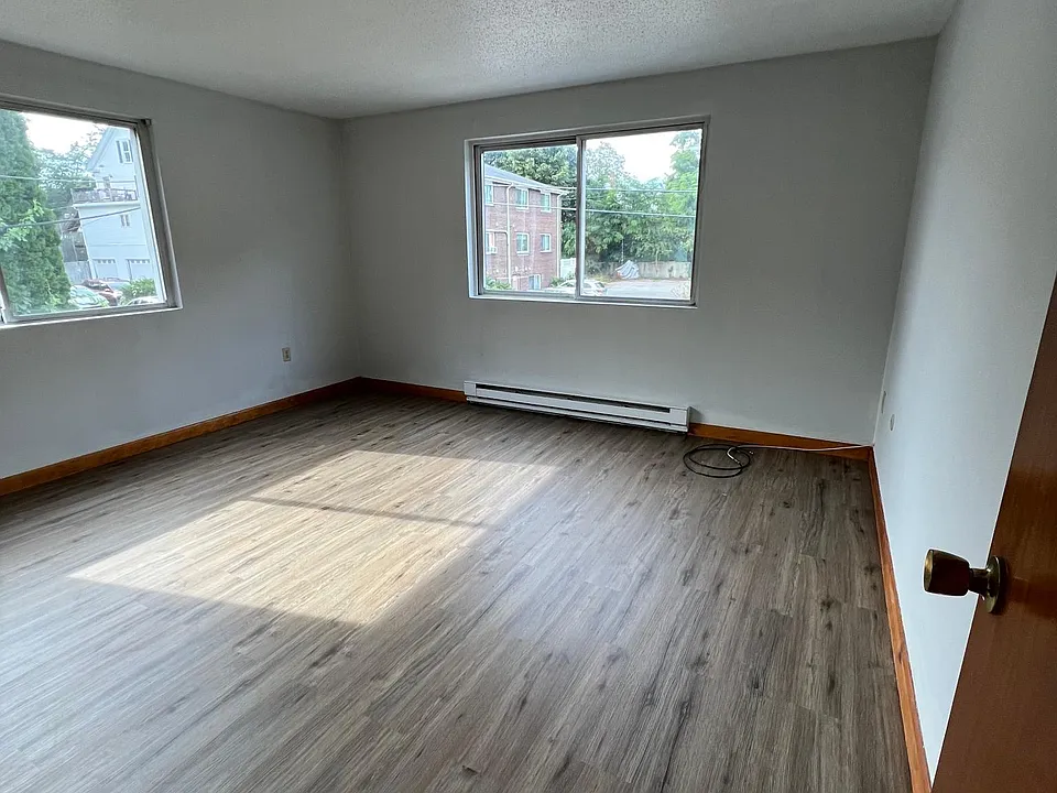 23 Perkins St #12