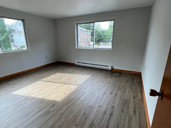 23 Perkins St #12, Amesbury, MA 01913