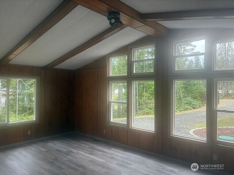 2nd image of 797 NE Blacksmith Drive