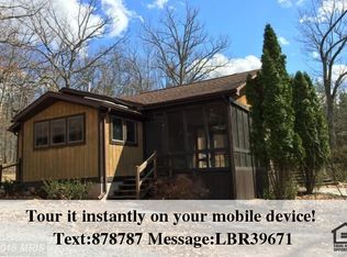 1589 Ruppenthal Rd, Berkeley Springs, WV 25411