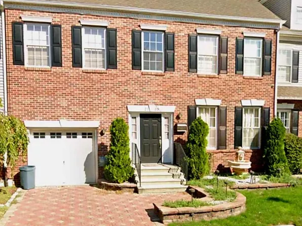 2109 Reserve Dr, Philadelphia, PA 19145