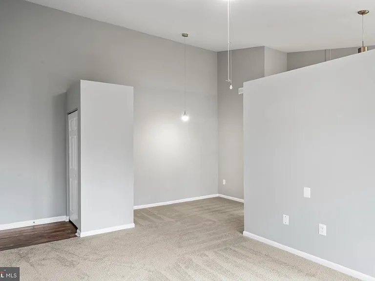 9553 Battery Heights Blvd #402 — Photo 6
