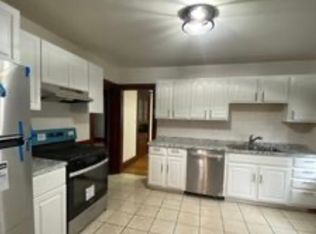 71 Seymour St FLOOR 1, Roslindale, MA 02131