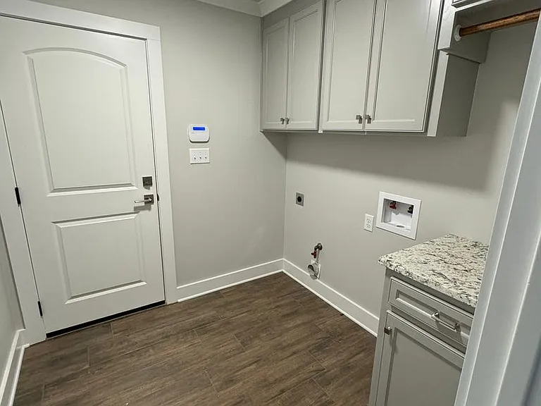 520 Half Moon Ct — Photo 20