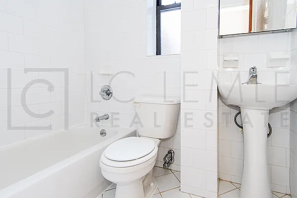 Rented by LC Lemle Real Estate Group | media 30