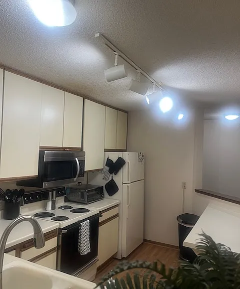 7610 York Ave S #3204 — Photo 6