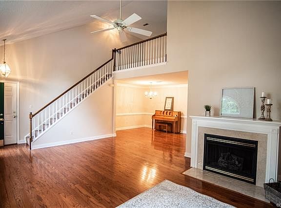 4th image of 613 Bellerive Ct