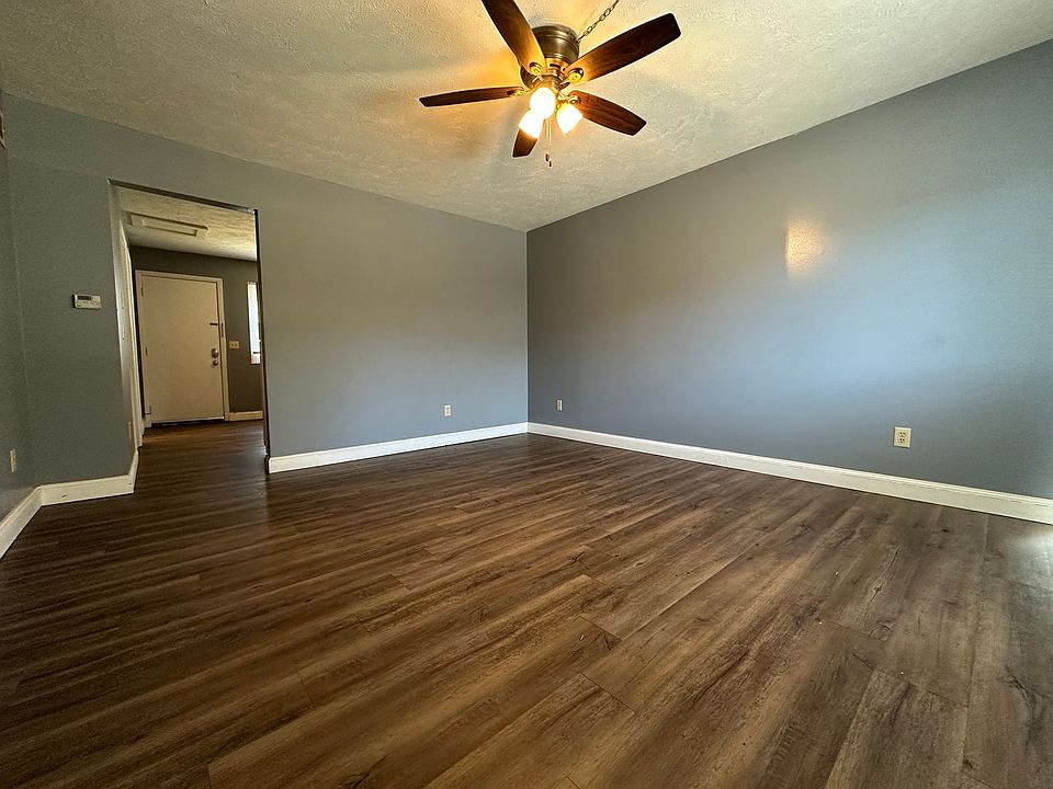 1st image of 1515 Woods Ave #4